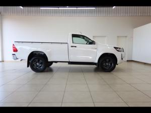 Toyota Hilux 2.4GD-6 single cab Raider auto - Image 3