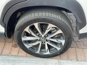 Toyota Corolla Cross 1.8 Hybrid XR - Image 10