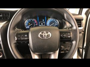 Toyota Fortuner 2.4GD-6 4x4 - Image 8