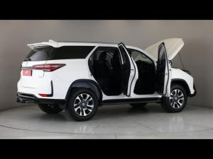 Toyota Fortuner 2.4GD-6 4x4 - Image 31