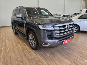 Toyota Land Cruiser 300 3.3D ZX - Image 1