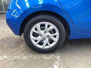 Hyundai Grand i10 1.0 Motion auto - Image 19