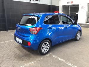 Hyundai Grand i10 1.0 Motion auto - Image 2