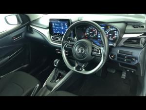 Toyota Starlet 1.5 XR auto - Image 10