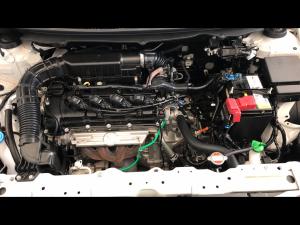 Toyota Starlet 1.5 XR auto - Image 14
