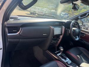 Toyota Fortuner 2.8GD-6 4x4 VX - Image 7
