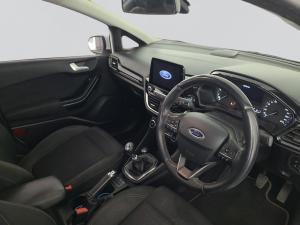 Ford Fiesta 1.0 Ecoboost Titanium 5-Door - Image 5