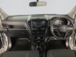 Isuzu D-MAX 1.9 Ddi HR S/C - Image 12