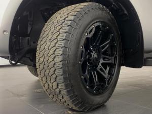 Ford Everest 2.0D BI-TURBO LTD 4X4 automatic - Image 12