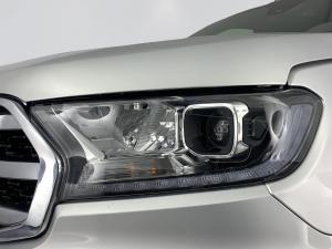 Ford Everest 2.0D BI-TURBO LTD 4X4 automatic - Image 3