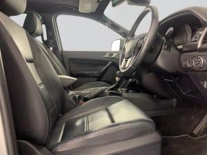 Ford Everest 2.0D BI-TURBO LTD 4X4 automatic - Image 9