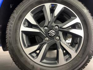 Suzuki Swift 1.2 GLX CVT - Image 18