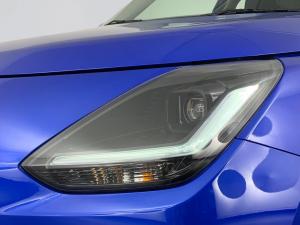 Suzuki Swift 1.2 GLX CVT - Image 3