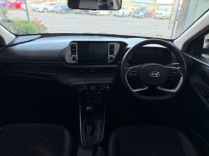 Hyundai I20 1.4 Executive automatic - Image 10