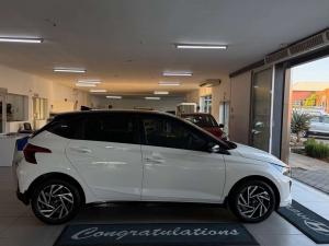 Hyundai I20 1.4 Executive automatic - Image 8