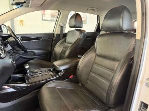 Kia Sorento 2.2D EX automatic - Image 11