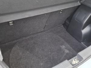 Toyota Starlet 1.5 XS auto - Image 9