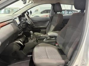 Renault Kiger 1.0 Turbo Intens manual - Image 9