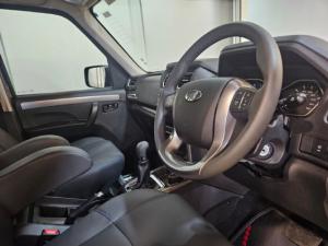 Mahindra Pik Up 2.2CRDe double cab 4x4 S11 Karoo Dusk - Image 5