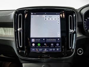 Volvo XC40 B4 Plus Dark - Image 11