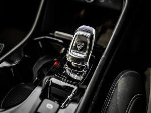 Volvo XC40 B4 Plus Dark - Image 14