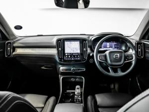 Volvo XC40 B4 Plus Dark - Image 6