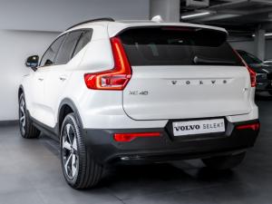 Volvo XC40 B4 Plus Dark - Image 3