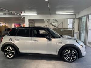 MINI Hatch Cooper S Hatch 5-door - Image 2