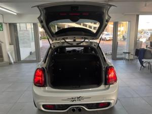 MINI Hatch Cooper S Hatch 5-door - Image 7