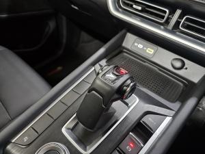 GWM P300 2.4T double cab LT - Image 11