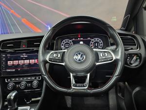 Volkswagen Golf GTI - Image 7