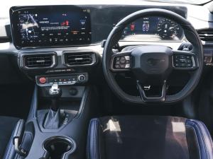 Ford Mustang Dark Horse fastback - Image 2