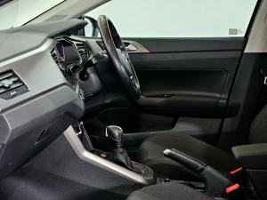Volkswagen Polo hatch 1.0TSI Comfortline auto - Image 17