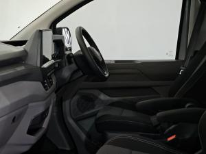 Volkswagen Transporter 2.0TDI Kombi SWB Basic - Image 28