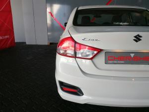 Suzuki Ciaz 1.5 GL manual - Image 11