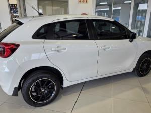 Suzuki Baleno 1.5 GL manual - Image 9