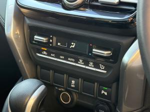 Suzuki Grand Vitara 1.5 GLX auto - Image 12