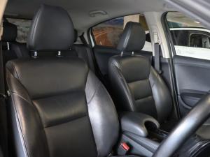 Honda HR-V 1.8 Elegance - Image 16
