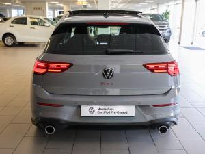 Volkswagen Golf GTI - Image 10