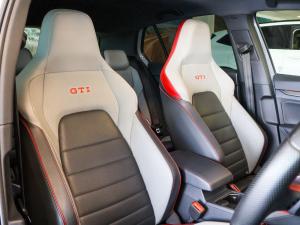 Volkswagen Golf GTI - Image 21