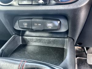 Hyundai Grand i10 1.0 Premium hatch - Image 19