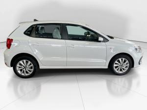 Volkswagen Polo Vivo hatch 1.4 Life - Image 8