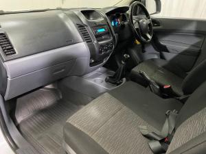 Ford Ranger 2.2TDCi (aircon) - Image 9