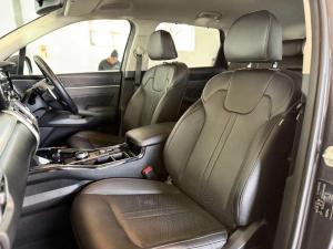 Kia Sorento 2.2D EX+ AWD automatic - Image 11