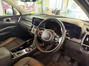 Kia Sorento 2.2D EX+ AWD automatic - Image 8