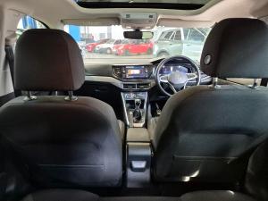 Volkswagen Polo hatch 1.0TSI Life manual - Image 16