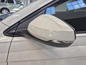 Volkswagen Polo hatch 1.0TSI Life manual - Image 6
