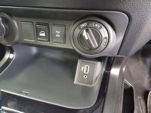 Nissan Navara 2.5DDTi double cab Pro-4X 4x4 Warrior - Image 26