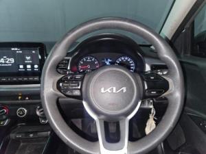 Kia Rio hatch 1.4 LS auto - Image 12