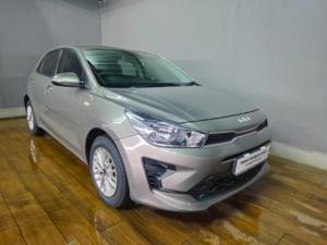 Kia Rio hatch 1.4 LS auto - Image 2